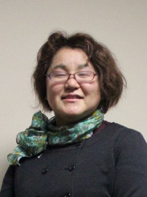 泉田　優子（13-016）